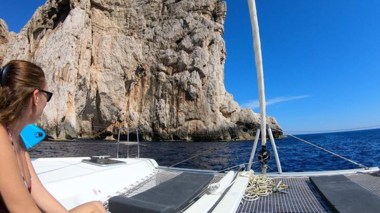 Alghero: Scenic Catamaran Cruise With Lunch and Snorkeling - Good To Know