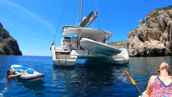 Alghero: Scenic Catamaran Cruise With Lunch and Snorkeling - Recommendations