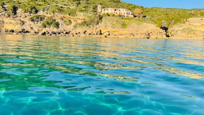 Alghero: Snorkeling and Capo Caccia Cliffs Tour - Restrictions and Requirements