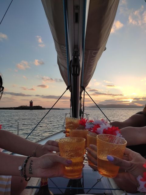 Alghero: Sunset Sailing Aperitif Experience - Customer Reviews