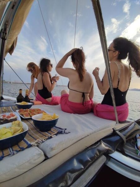 Alghero: Sunset Sailing Aperitif Experience - Frequently Asked Questions