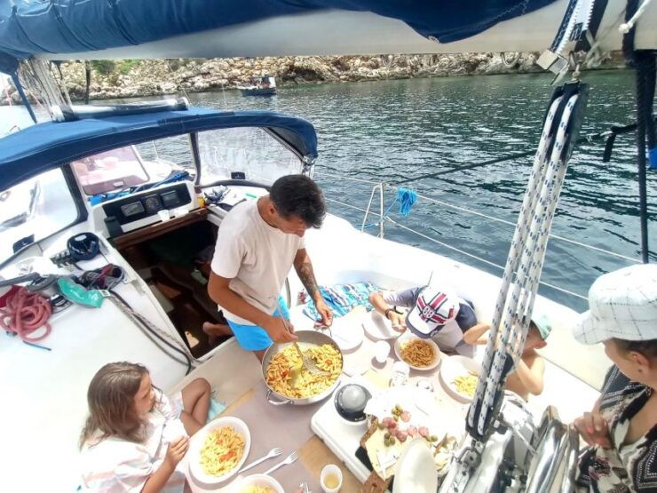 Alghero Unforgettable Tour on Sailing Boat With Lunch - Tour Details