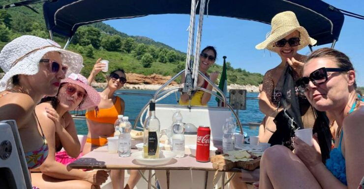 Alghero Unforgettable Tour on Sailing Boat With Lunch - Booking Information