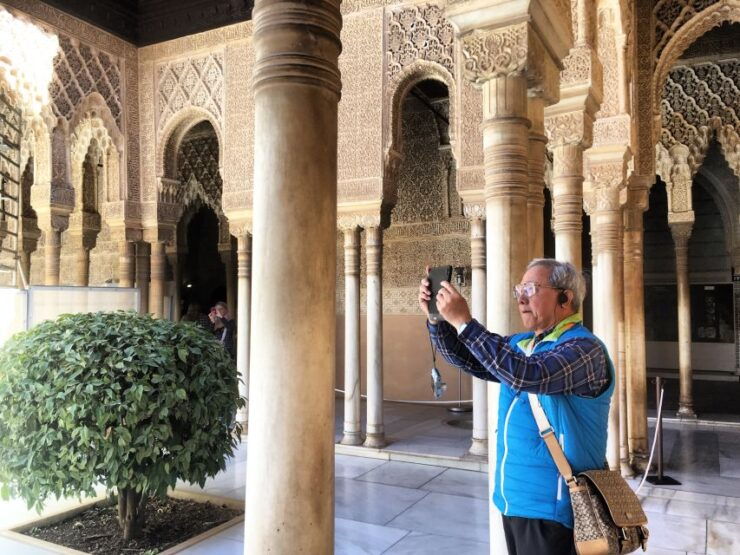 Alhambra and Nasrid Palaces and Local Food Experience - Tour Itinerary