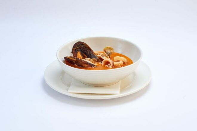 Alhambra and Nasrid Palaces and Local Food Experience - Important Information