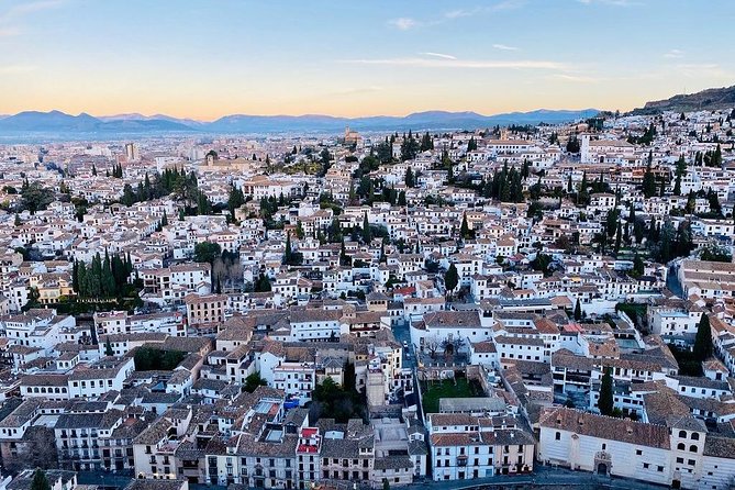Alhambra & Generalife Guided Premium Tour (Small Groups With Direct Entry) - Common Questions