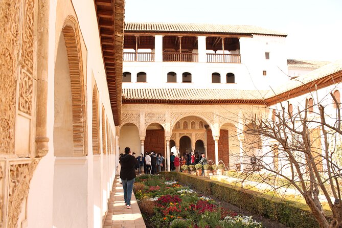 Alhambra Guided Tour, Nasrid Palaces and Generalife - Tour Overview