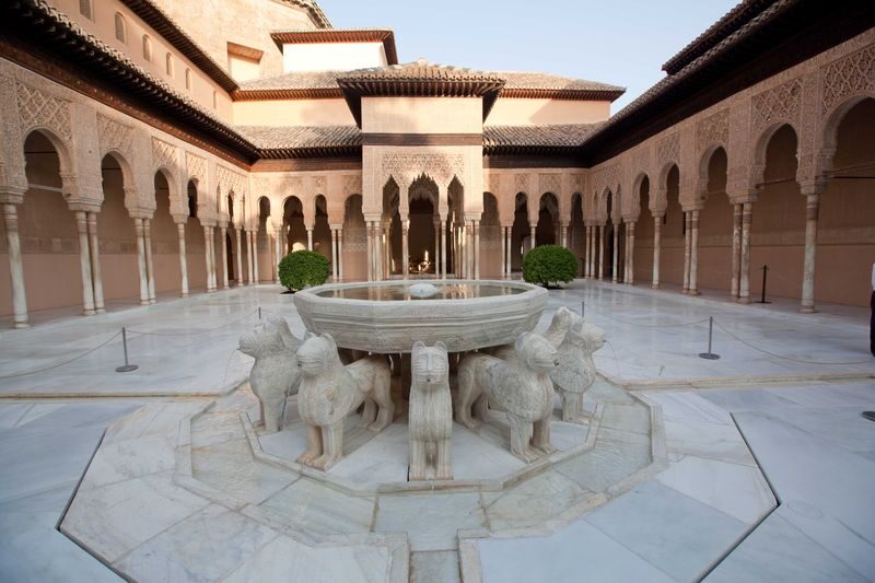 Alhambra Guided Tour with Options for Nasrid Palace and Transfers - Generalife Gardens: a quieter change of pace