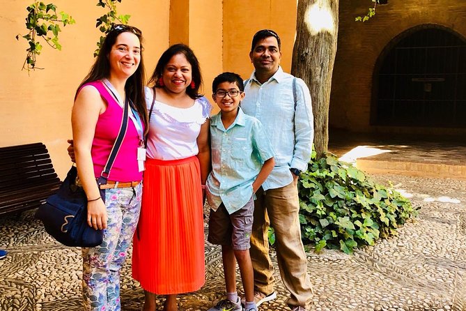 Alhambra Highlights Private Tour With Nazaries Palaces - Reviews and Appreciation for the Alhambra Private Tour