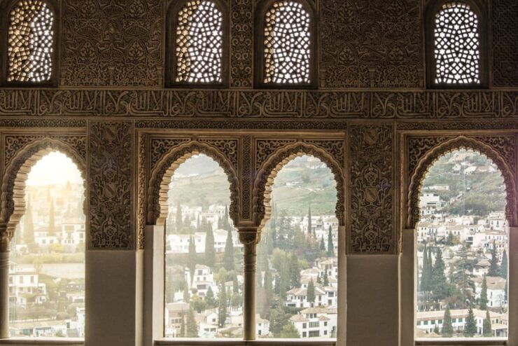 Alhambra & Nasrid Palace: Private Tour With Tickets - Highlights of the Tour