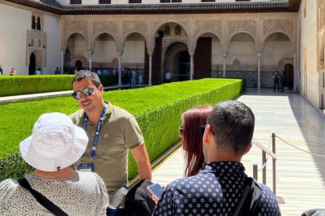 Alhambra, Nasrid Palaces, Generalife & Alcazaba Private Tour - Whats Included