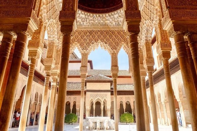 Alhambra Nasrid Palaces & Generalife Semiprivate Guided Tour - Cancellation Policy