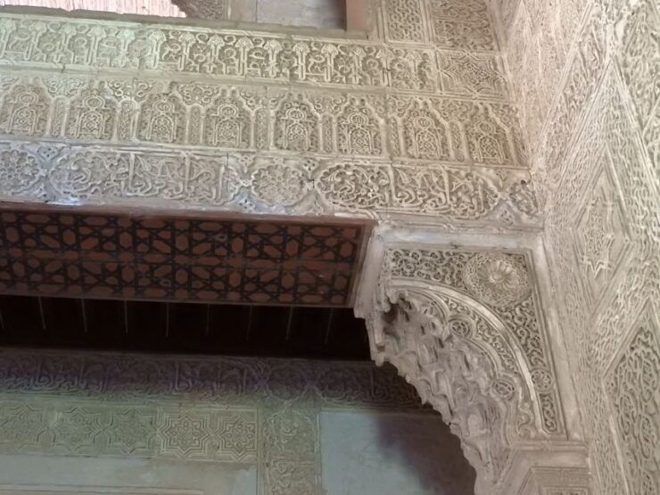 Alhambra: Private Night Tour - Pricing and Inclusions
