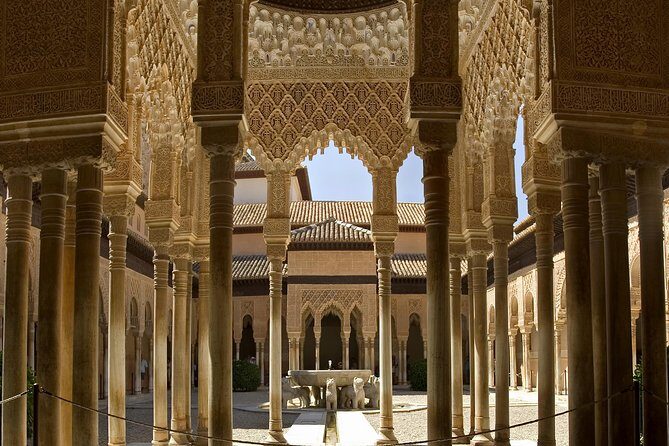 Alhambra Private/Small Group Tour & Nasrid Palaces Skip the Line - Good To Know