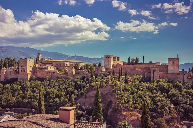 Alhambra Private Tour & Nazaries Palaces From Seville With Pickup - Common Questions