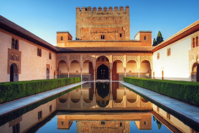 Alhambra Private Tour With a Historian (With Nasrid Palaces) - Guides Expertise