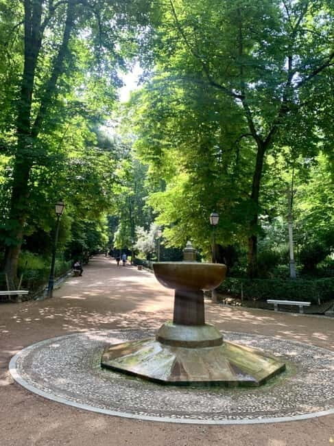 Alhambra Surroundings: History, Architecture and Legends - Who Is This Tour Best For?