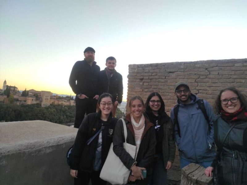 Alhambra with Nazaries Palaces Private Tour - Introduction to the Experience