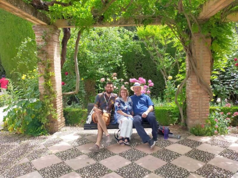 Alhambra with Nazaries Palaces Private Tour - Practical Details and What to Expect