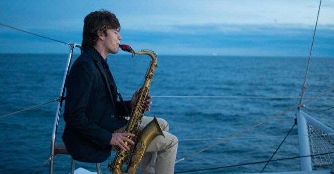 Alicante: Afternoon Cruise With Appetizer and Live Music - The Sum Up