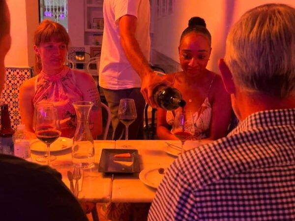 Alicante Best Wine Tasting & Tapas Club - Unique and Intimate Atmosphere