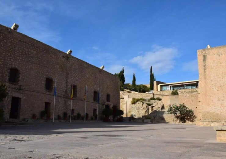 Alicante: Bullring and Castle Guided Tour With Taxi Transfer - Pricing Information