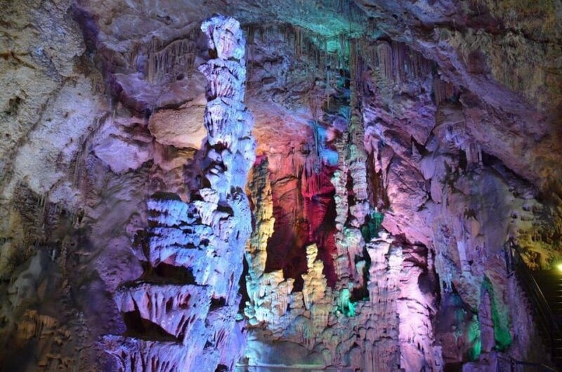 Alicante: Canelobre Caves & Busot Tour Including Transfer - Exploring the Canelobre Caves