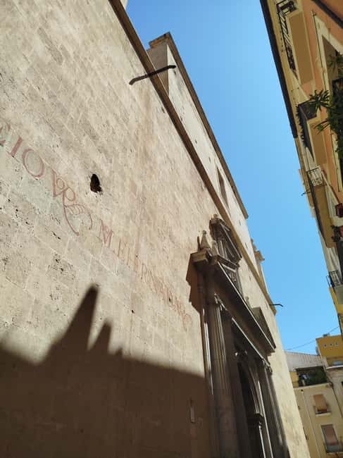 Alicante Essentials: 2-Hour Walking Tour with a Local Guide - Good To Know