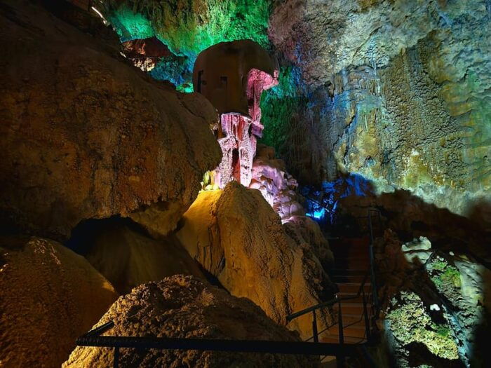 Alicante: Explore the Canelobre Caves and the Charm of Busot - Convenient Tour Details and Booking Information