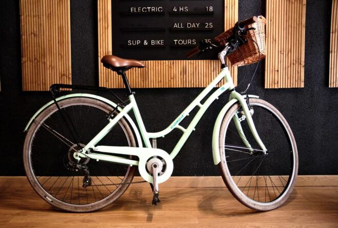 Alicante: Full Day City Bike Rental. - Explore Alicante by Bike