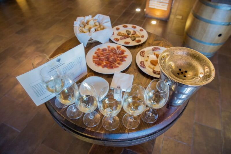 Alicante: Guided Tour of Local Winery & Wine Tasting - Good To Know