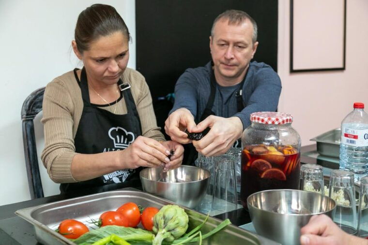 Alicante: Paella and Sangría Workshop With Market Visit - Highlights
