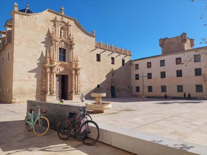 Alicante: Private Bicycle Tour of the Beach and History - Overview of the Experience