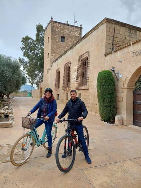 Alicante: Private Bicycle Tour of the Beach and History - What’s Included and What to Expect