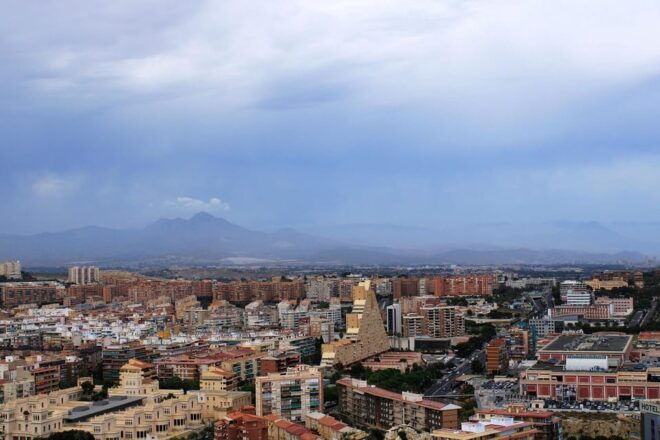 Alicante Private Guided City Tour - About Alicante