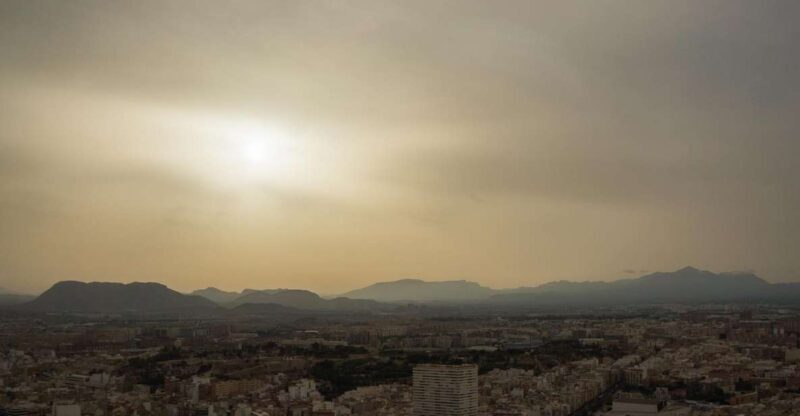 Alicante: Private Walking Tour with a Local - Good To Know