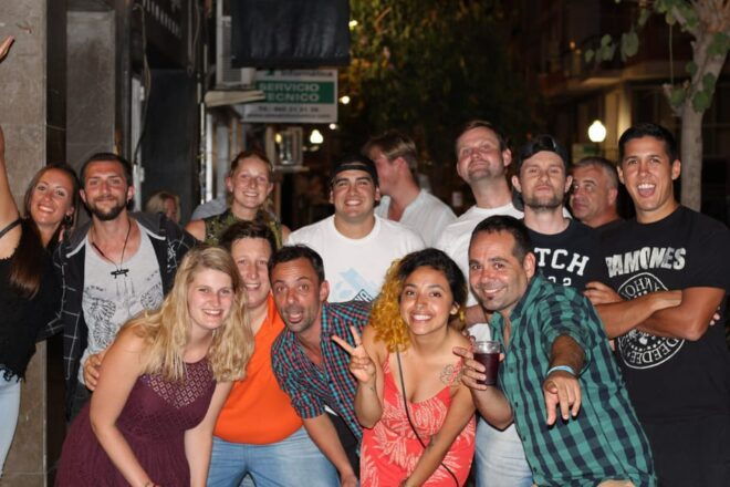 Alicante: Pub Crawl, Party as a Local! - Meeting Point and Requirements