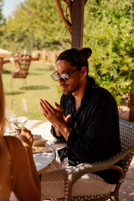 Alicante: Sustainable Wine & Tapas Experience at 3 Wineries - Practical Details & Tips