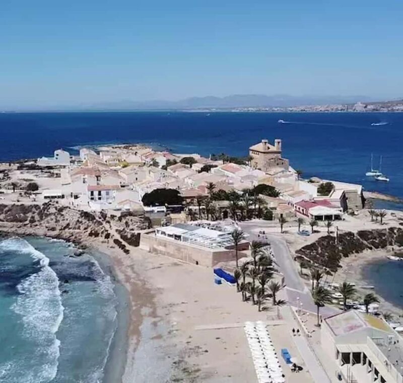 Alicante/Torrevieja: Excursion to Tabarca by ferry, Santa Pola, and Laguna Rosa - A Deep Dive into the Tour Experience