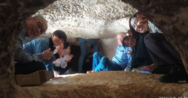 Alicante: Tour to Bocairent and Covetes Dels Moros - Language and Group Size