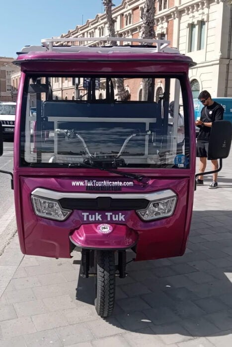 Alicante: Tuk Tuk Tour Electric 60 Minutes Electric - Common Questions