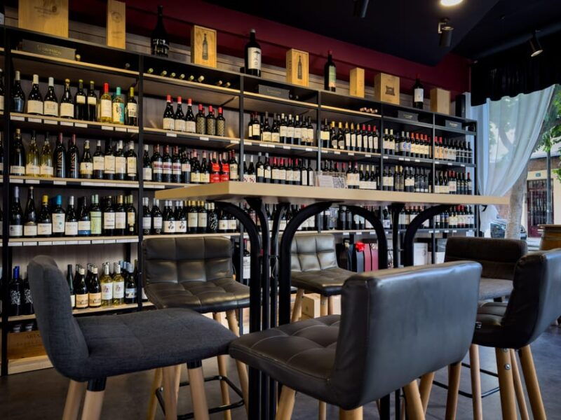 Alicante: Wine Walking Tour With Sommelier - The Sum Up