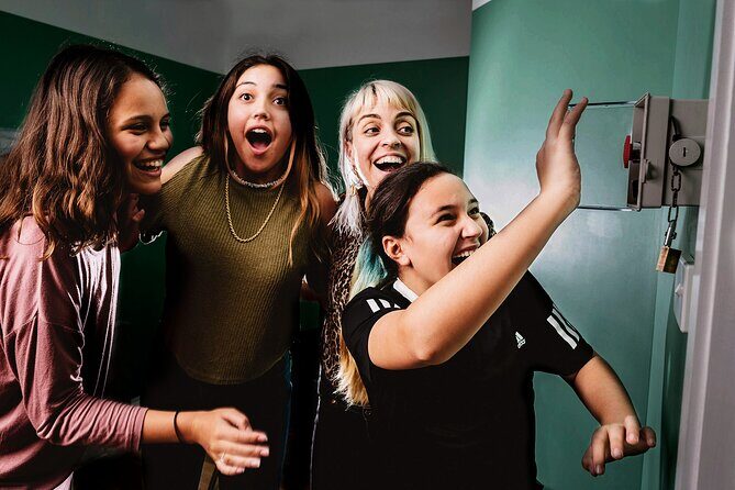 Alice In Puzzleland an Escape Hunt Brisbane Experience - How This Tour Fits into Your Brisbane Itinerary