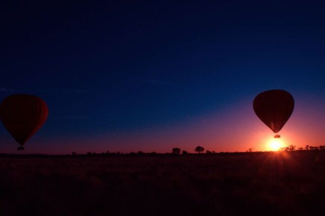 Alice Springs: Early Morning Hot Air Balloon Flight - Choose Your Balloon Ride Option