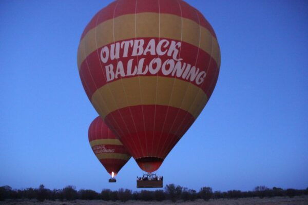Alice Springs: Early Morning Hot Air Balloon Flight - Participant Requirements and Safety Precautions