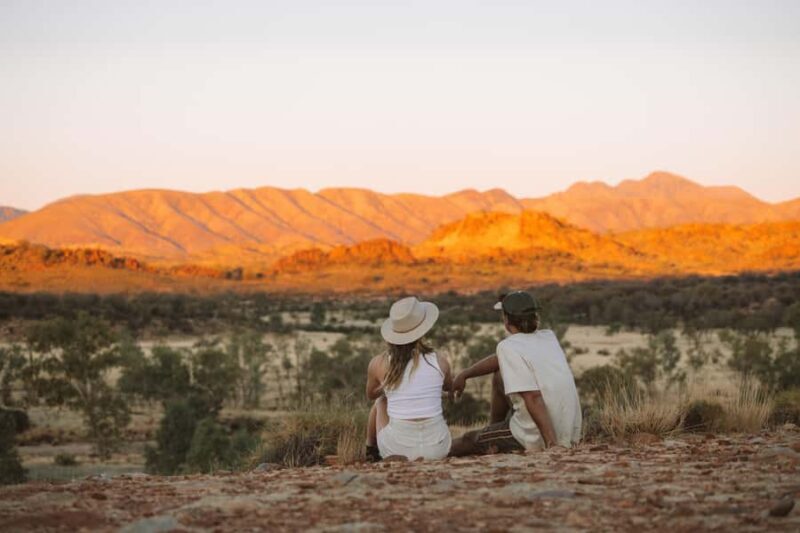 Alice Springs: Larapinta Hiking Trail 5 Day Adventure Safari - Discovering the Outback: The Experience in Depth