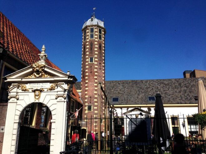 Alkmaar: Small Group City Walking Tour - Logistics