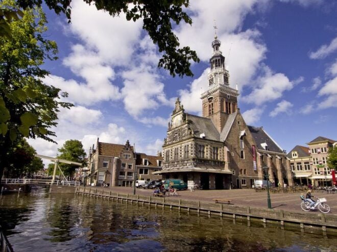 Alkmaar: Walking Tour Highlights Audio and Gps Guided - Full Description