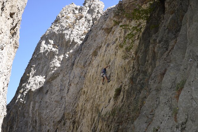 All Day Guided Rock Climbing in Izmir - Meeting Point Information
