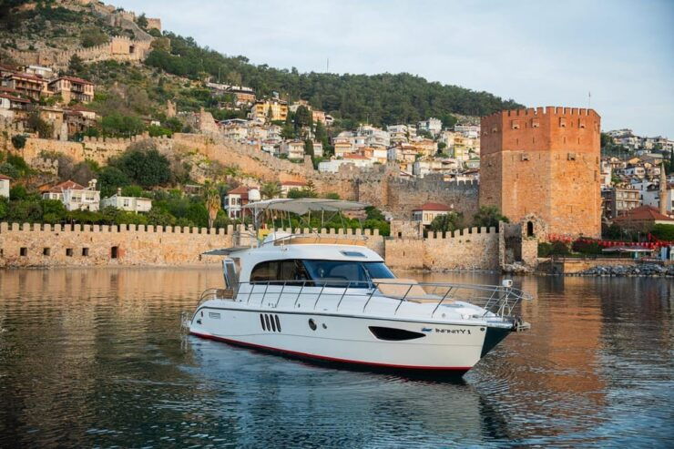 All Day Luxury Yacht in Alanya, for Your Special Moments - Key Points